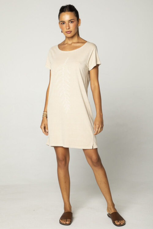 Vestido curto t-shirt