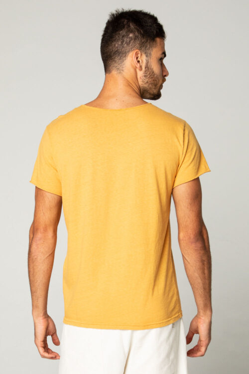 camiseta amarela 201ss21220 11