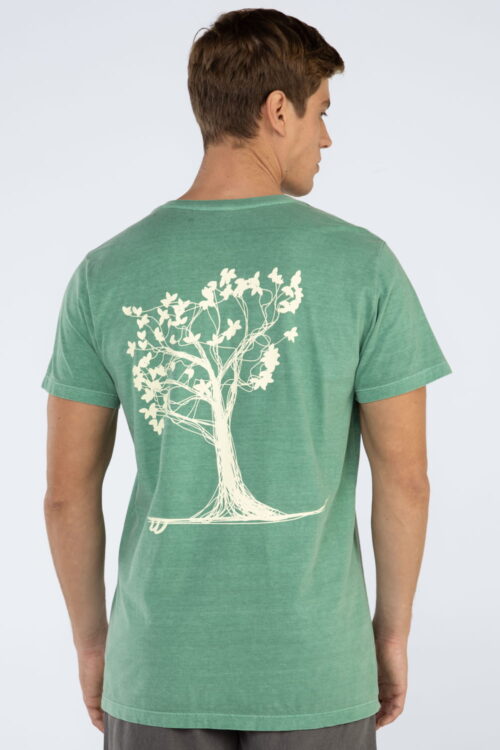 Camiseta árvore