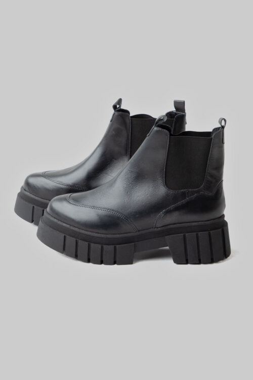 Bota lisa elástico