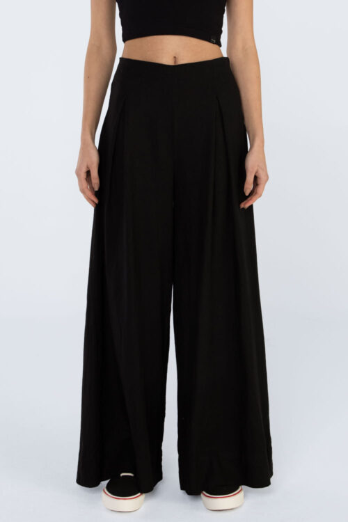 Calça pantalona lisa