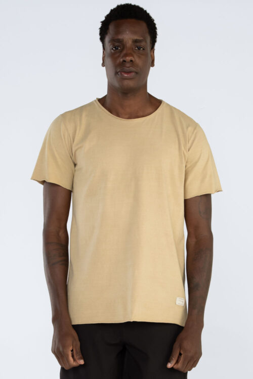 Camiseta etiqueta