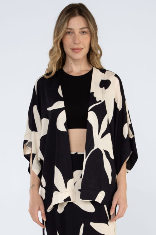 Kimono curto estampado