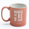 Caneca Nunca pare de remar