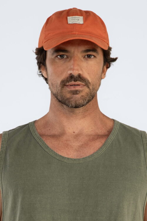 Boné Dad hat etiqueta