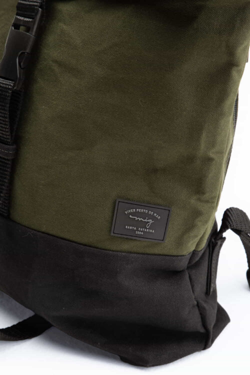 mochila preta 319SS25359 3