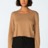 Cropped manga longa corte a fio