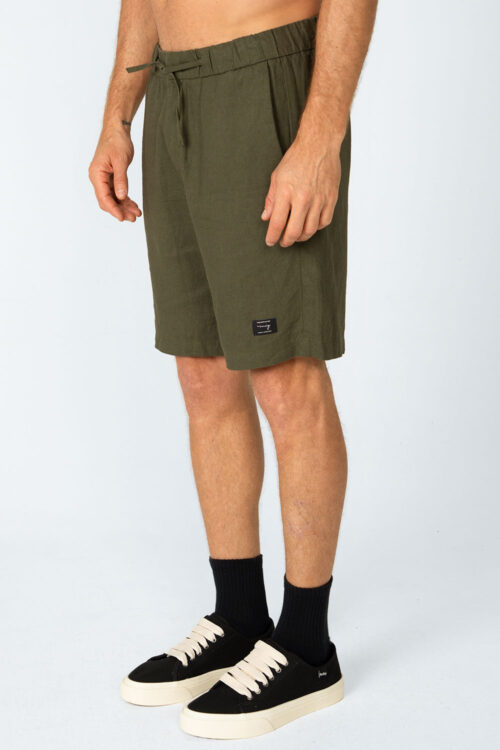 Bermuda Verde militar 211FW25285 5