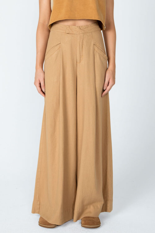 Calça pantalona em linho ampla