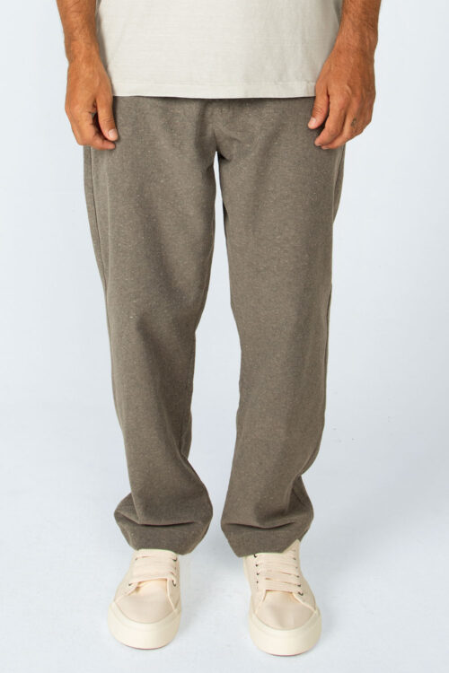 Calça Oversized
