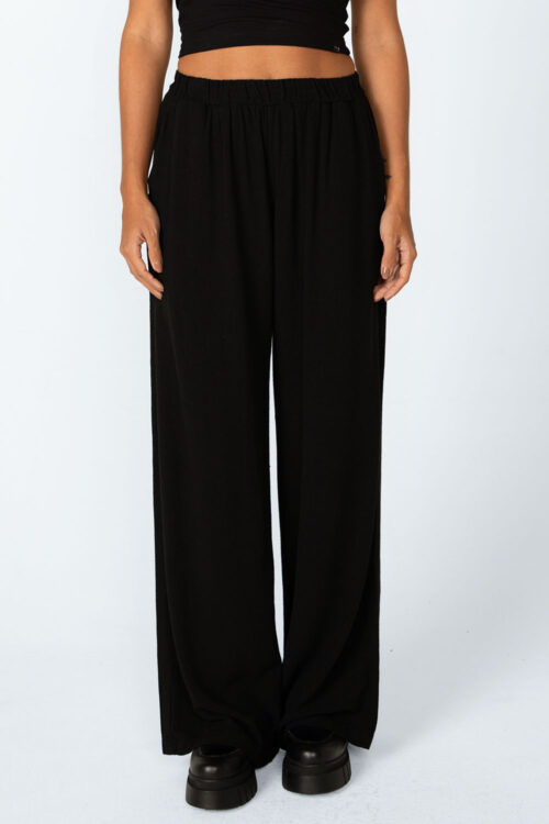 Calça pantalona em linho
