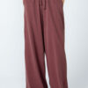 Calça pantalona estonada