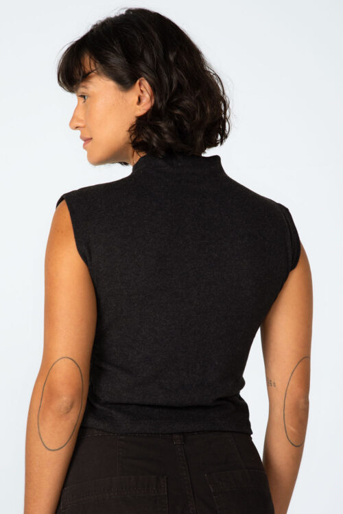 Cropped Preto 103FW25011 3