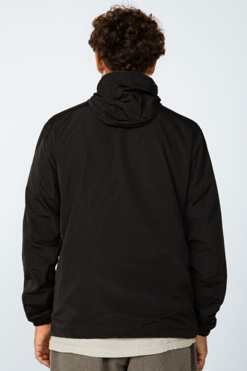 Jaqueta Preta 209FW25157 6