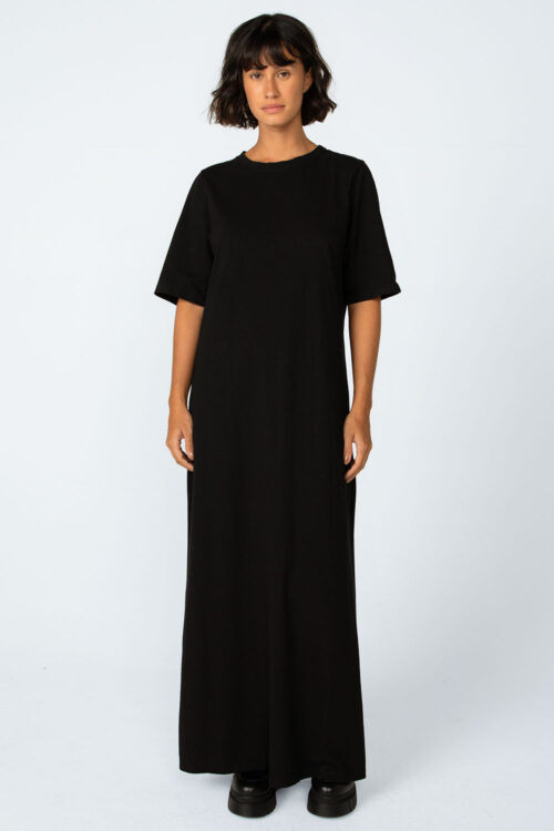Vestido midi manga curta