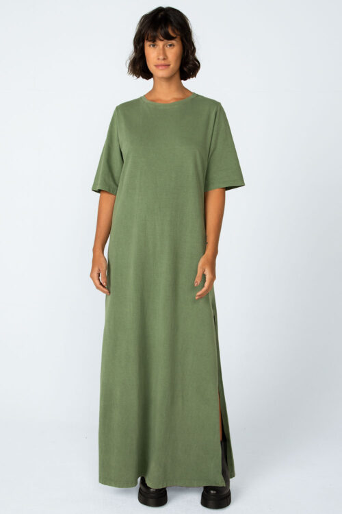 Vestido midi manga curta