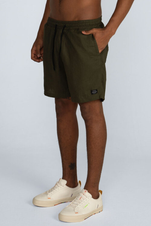 Bermuda curta linho Bermuda Verde militar 211SS26287 4