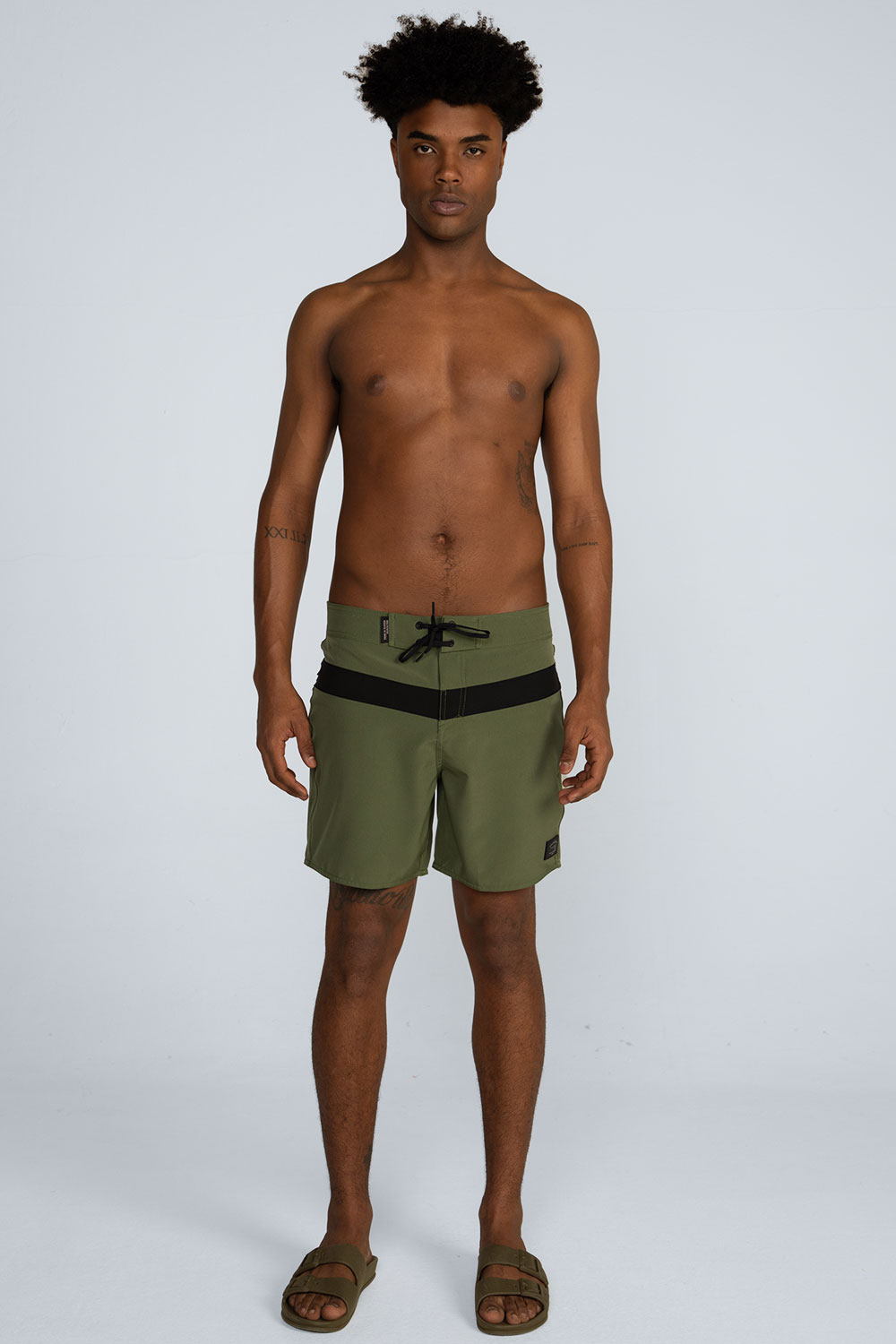 Boardshorts recorte central Boardshorts recorte central - Imagem 2