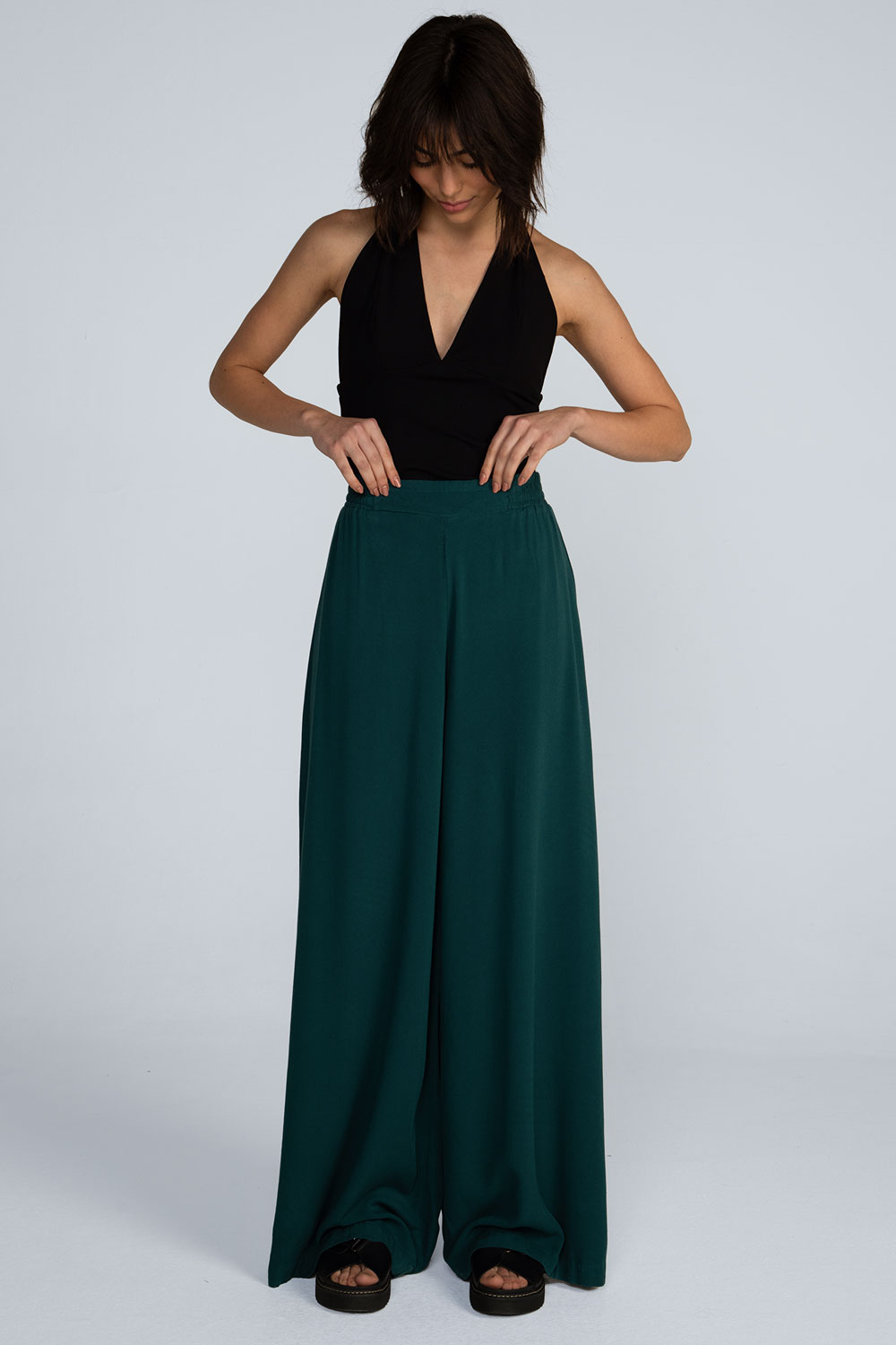 Calça pantalona lisa Calça pantalona lisa - Imagem 3