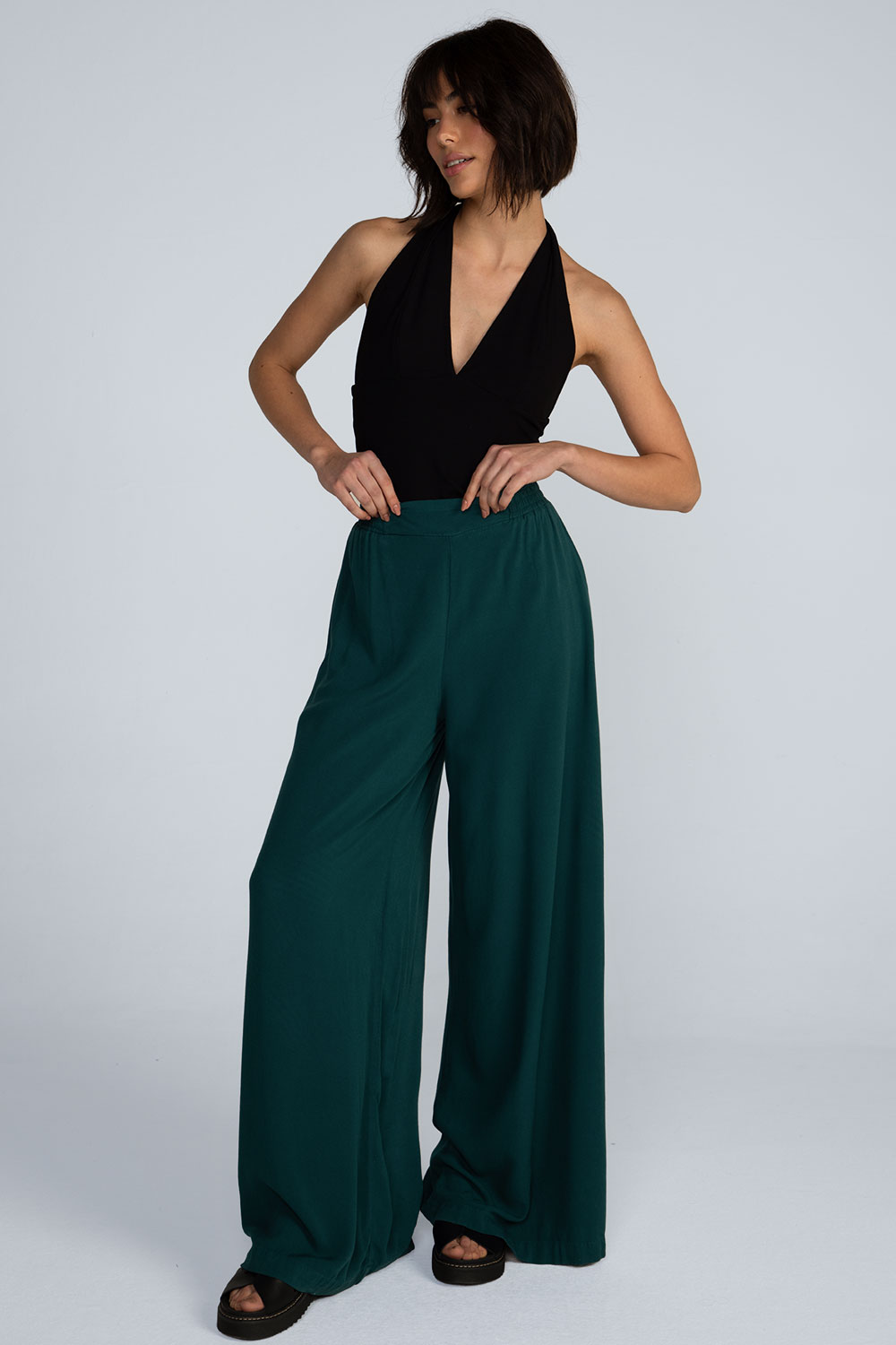 Calça pantalona lisa Calça pantalona lisa - Imagem 5