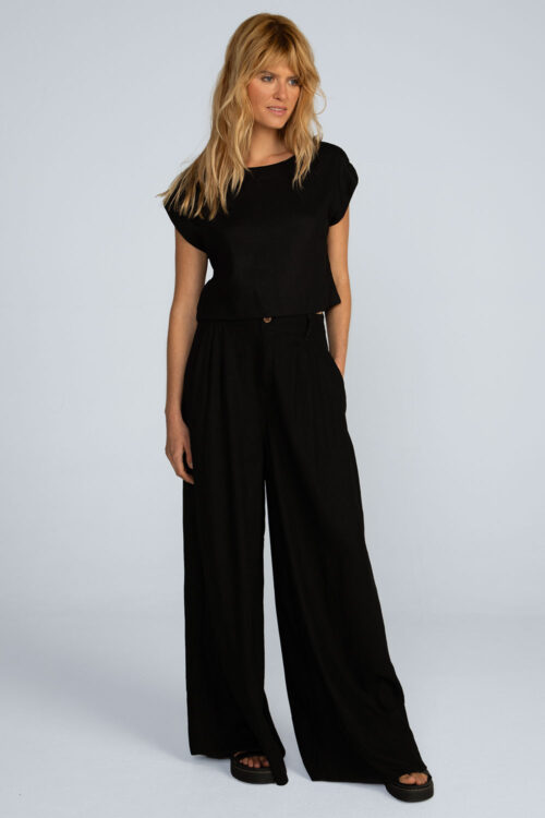 Calça pregas em linho Calca Preta 110SS26057 5