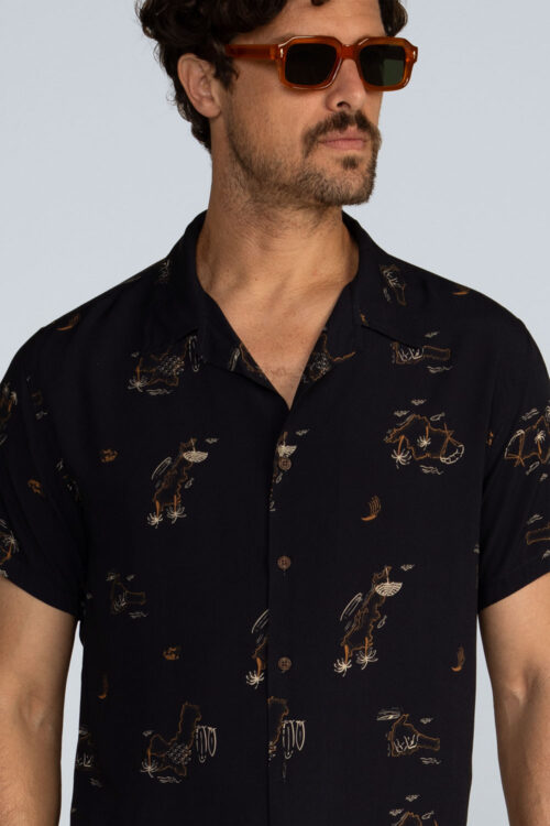 Alternative view of Camisa Destinos