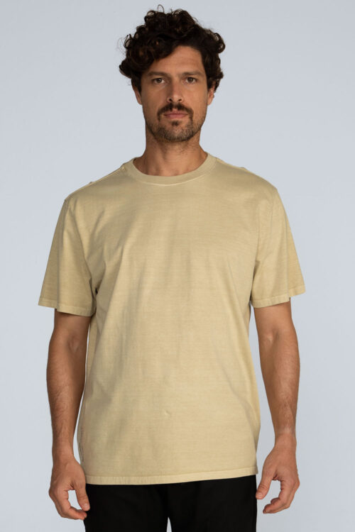 Camiseta oversized Perto do mar