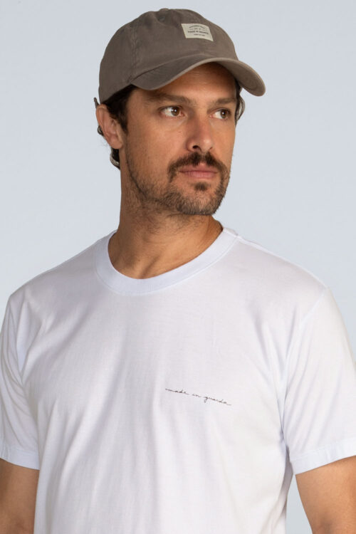 Camiseta Assinatura