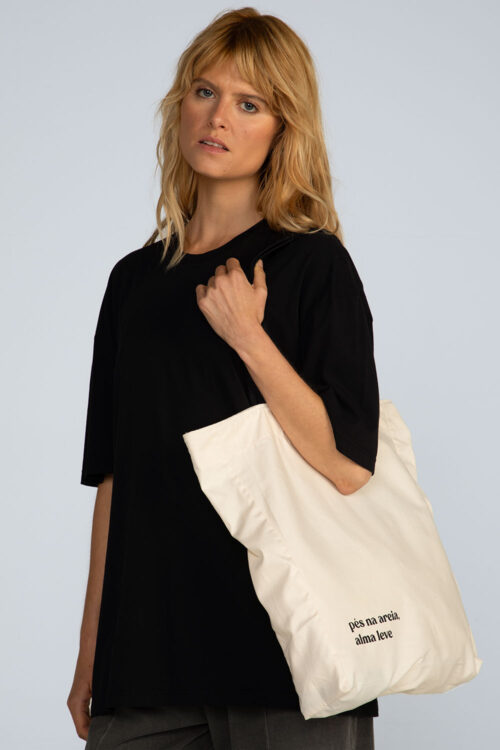 Camiseta Preta 101SS26003 4