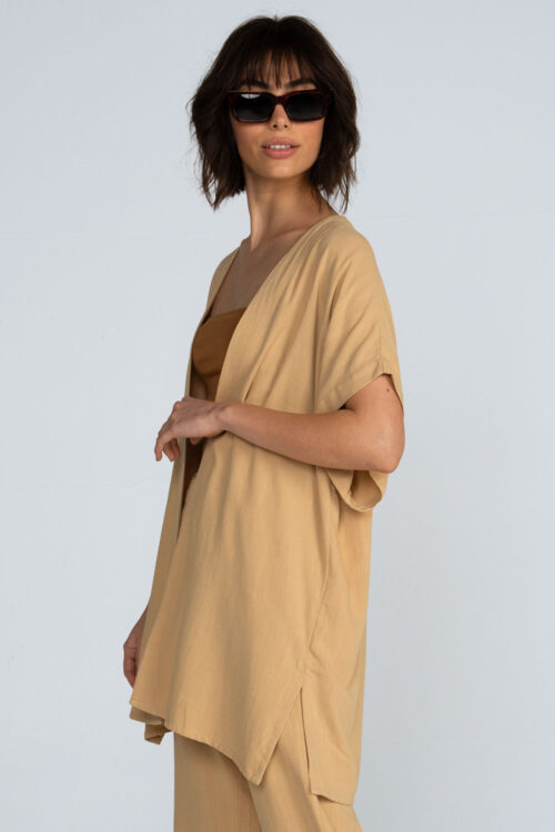 Alternative view of Kimono liso