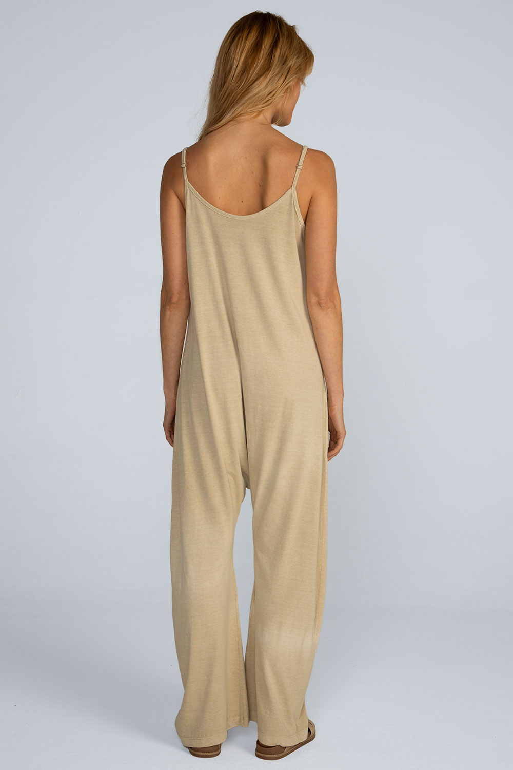 Macacão alças estonado Macacão alças estonado - Imagem 6