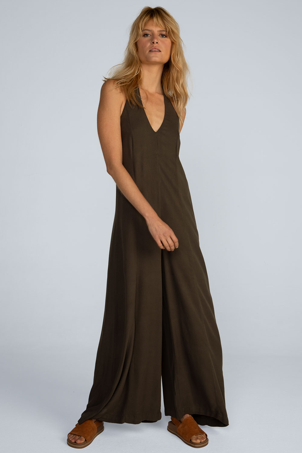 Macacão viscose lisa Macacão viscose lisa