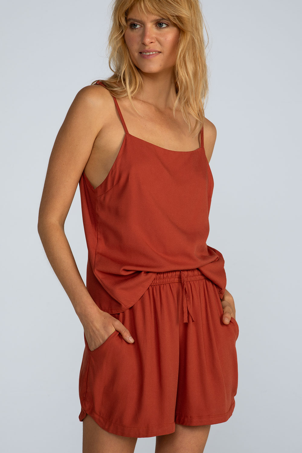 Short viscose lisa Short viscose lisa - Imagem 3