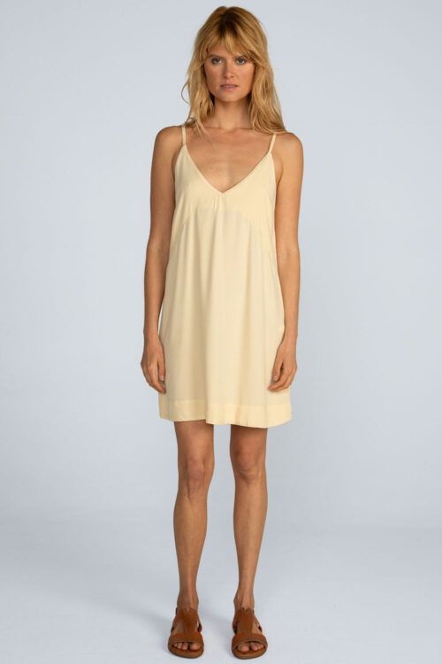 Vestido curto liso alças Vestido Areia 113SS26075 1