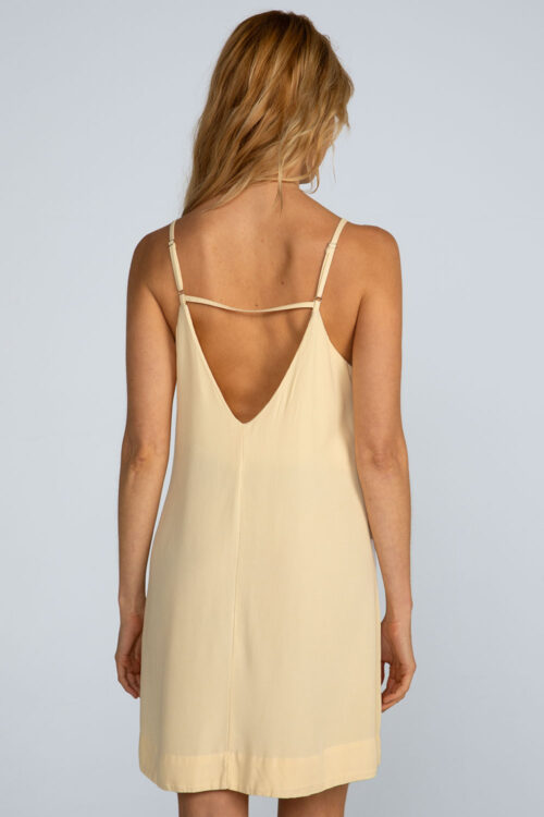 Vestido curto liso alças Vestido Areia 113SS26075 4