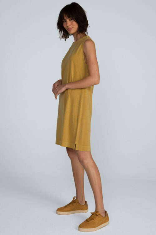 Vestido curto malha estonada Vestido Mostarda 113SS26070 9