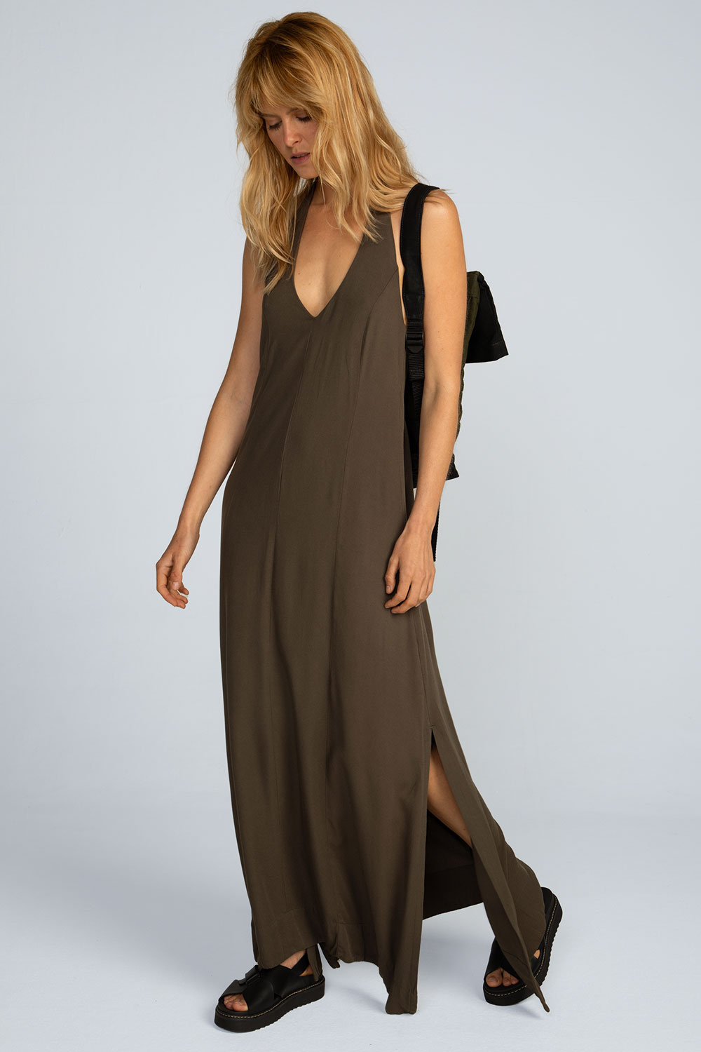 Vestido longo viscose lisa Vestido longo viscose lisa - Imagem 8