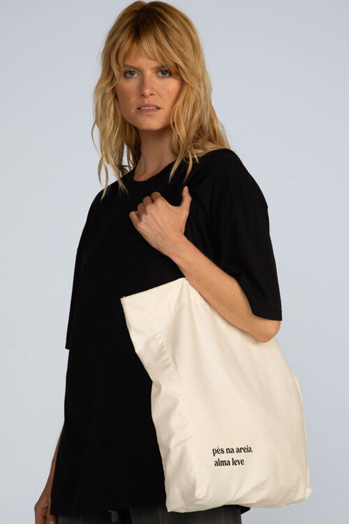 Alternative view of Bolsa Areia