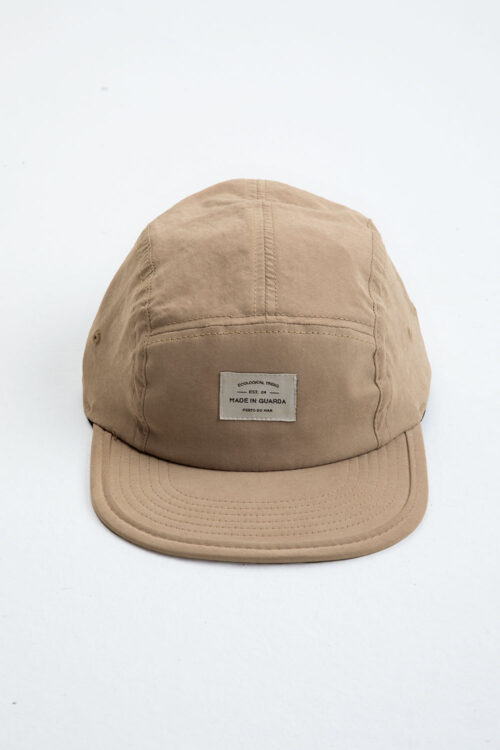 Alternative view of Boné Five panel Etiqueta