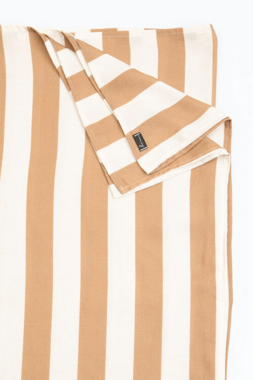 Alternative view of Canga