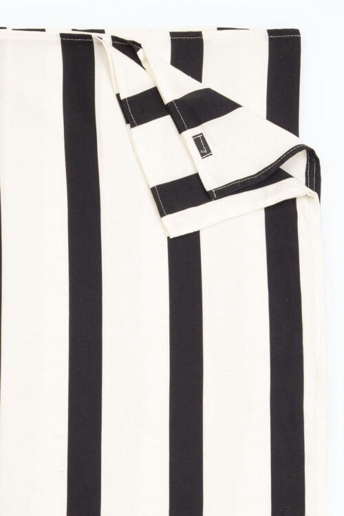 Alternative view of Canga