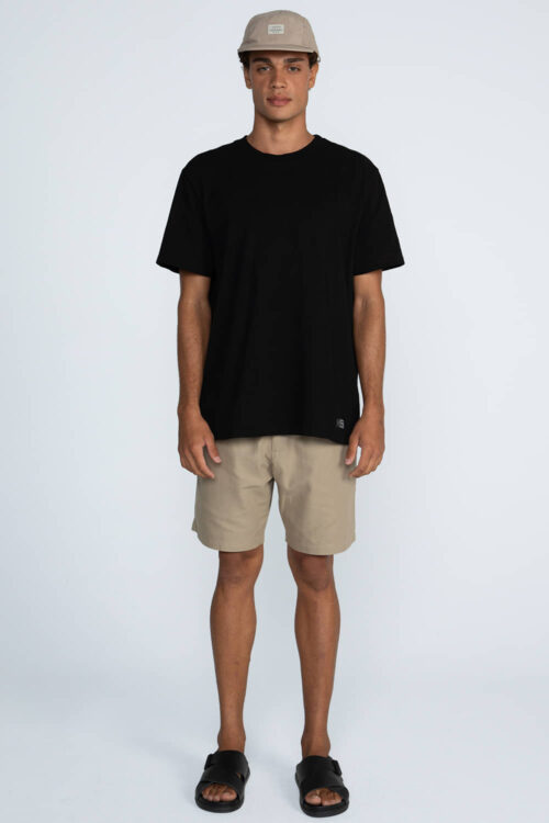 Alternative view of Bermuda Cânhamo