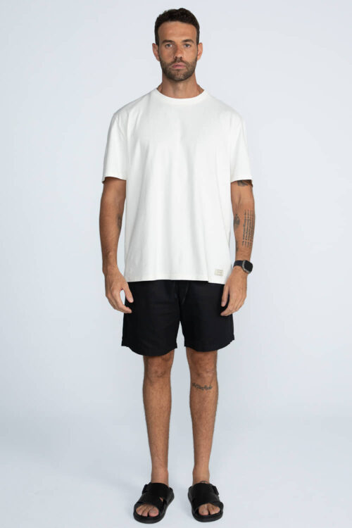 Alternative view of Bermuda Cânhamo