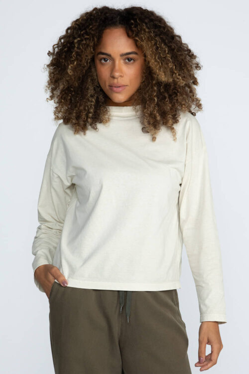 Blusa manga longa malha estonada