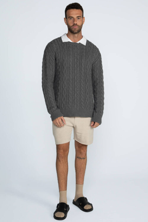 Alternative view of Blusão tricô tranças