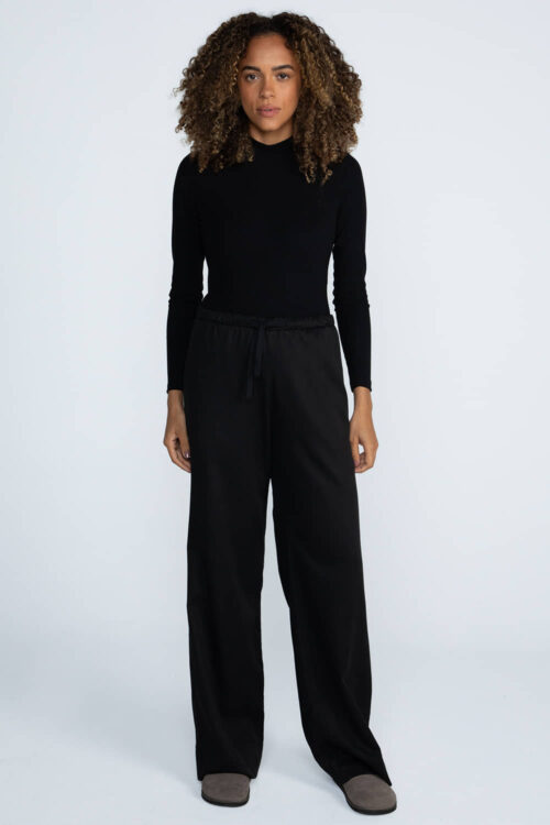 Alternative view of Body manga longa