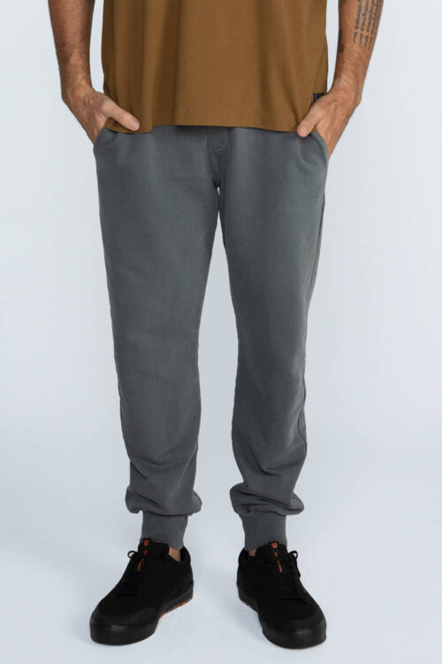 Calça moletom com punho