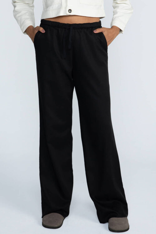 Calça patalona em Liocel