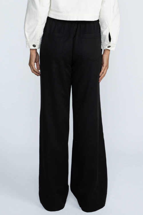 Calca Preta 110FW26059 3