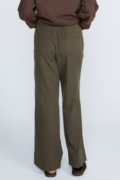 Calca Verde militar 110FW26059 5